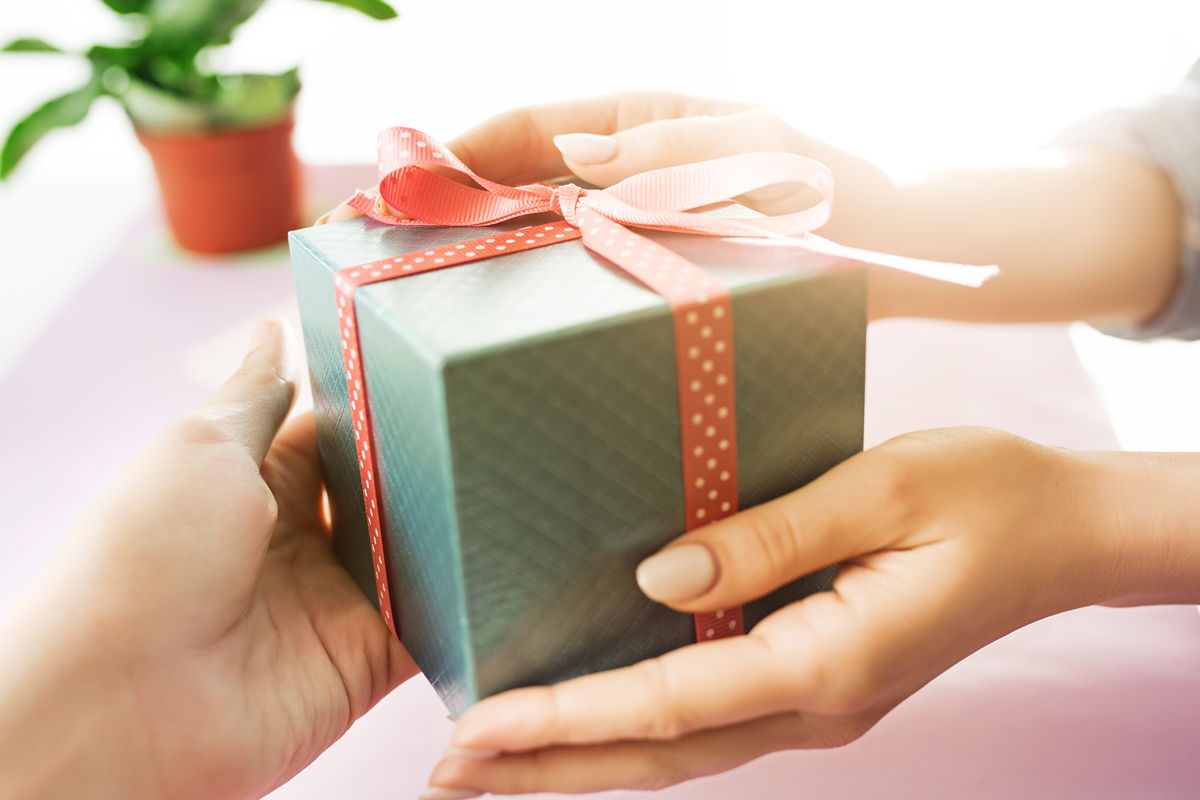 Why it's important to give gifts – Curlicue UK